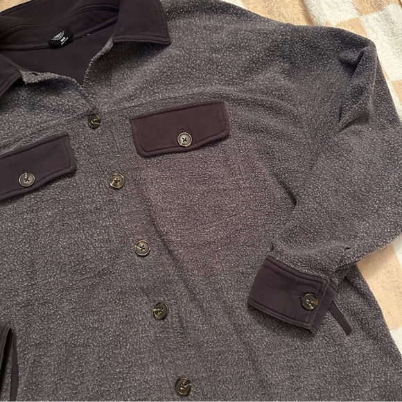 PacSun Button Up Shacket - Picture 2 of 4